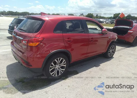 2018 Mitsubishi Outlander Sport 2.0 Es z USA, uszkodzony, nr VIN JA4AP3AUXJZ006981